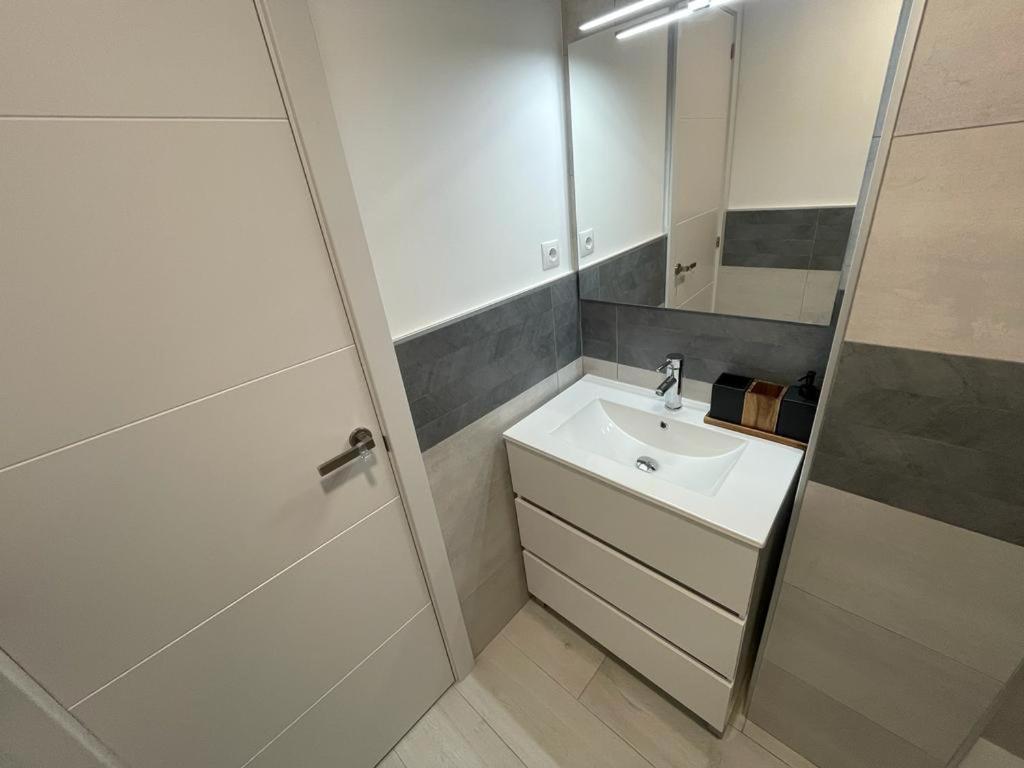 Apartament Alma Madryt Zewnętrze zdjęcie